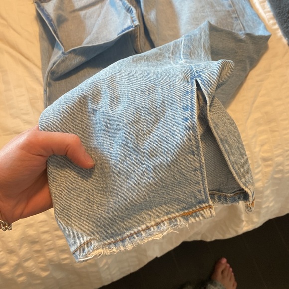 Abercrombie jeans with slit - Picture 3 of 4